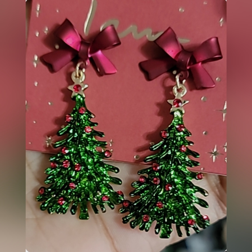 Nwt I Am Christmas Tree Earrings Red Rhinestones Bow Gold Tone Star Dangle